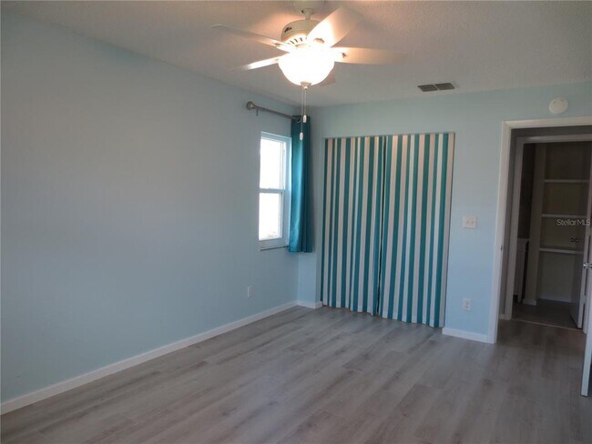 Building Photo - 1676 Caledonia Dr