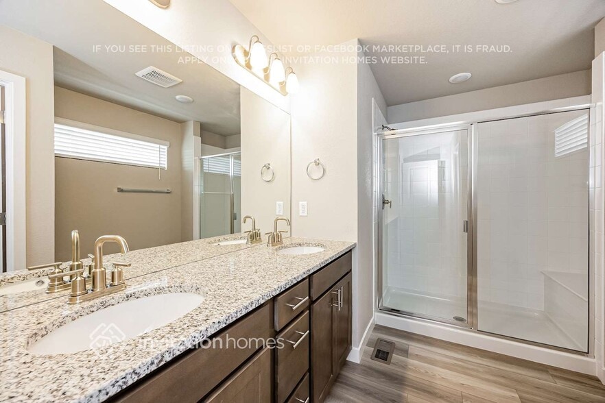 Building Photo - 11755 Mission Peak Pl