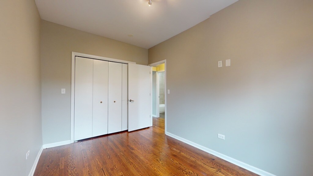 Building Photo - 2101 W Fletcher St