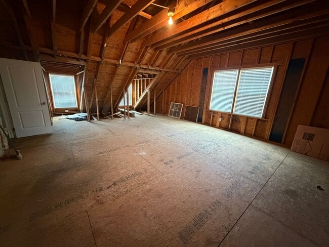 Building Photo - 3500 Van Slyke Rd