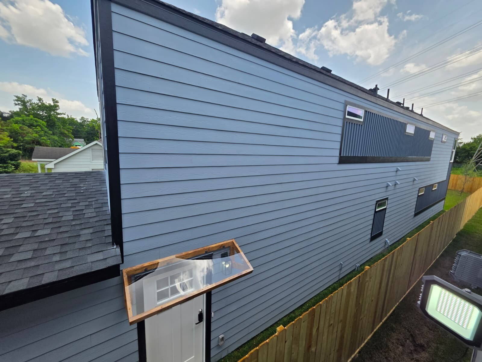 Building Photo - 4702 Baton Rouge St