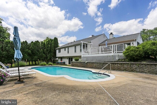 Building Photo - 3820 Palmetto Ct