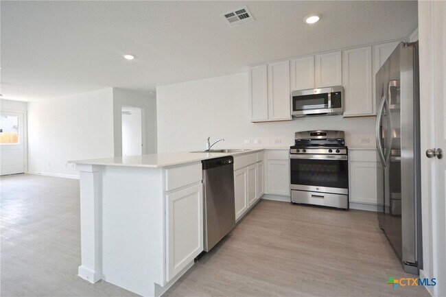 Building Photo - 11559 Field Briar