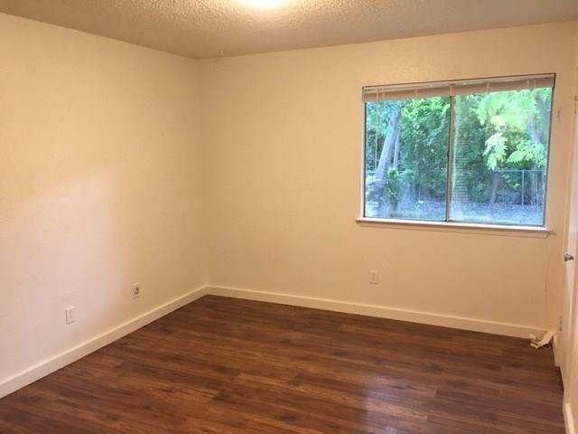 Building Photo - 10400 Little Pebble Dr