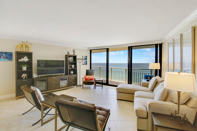 Building Photo - 3000 N Ocean Dr