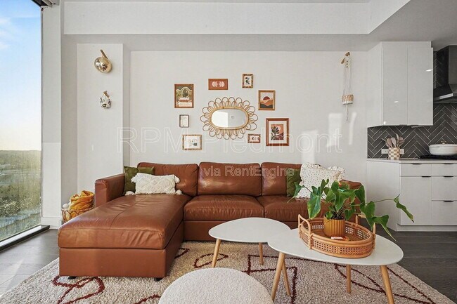 Building Photo - 788 West Marietta St NW