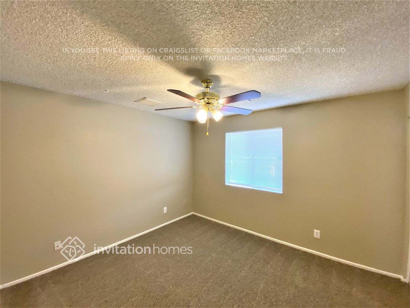 Building Photo - 3751 W Shangri-la Rd