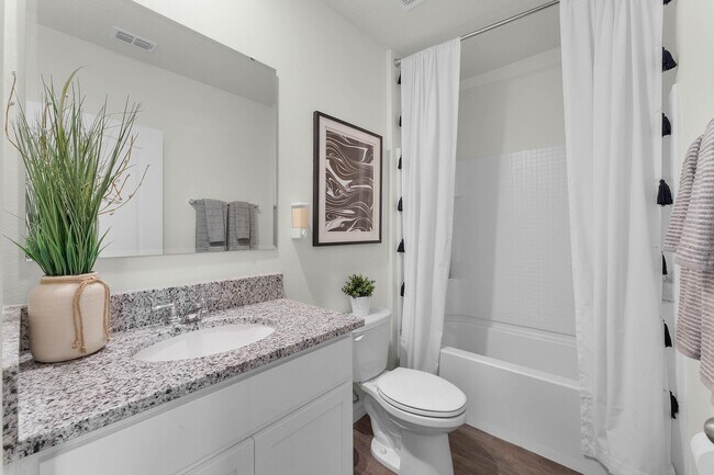 Building Photo - 170 ORMOND GRANDE Blvd