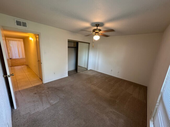 Building Photo - 5005 Georgi Ln