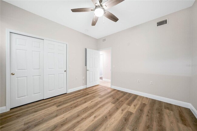 Building Photo - 255 West End Dr