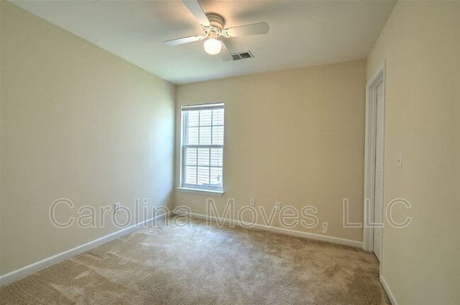 Building Photo - 112 Stream Crossing Way