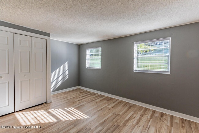 Building Photo - 177 Woodland Dr