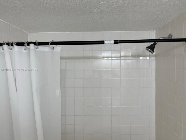 Building Photo - 1300 Moffett St