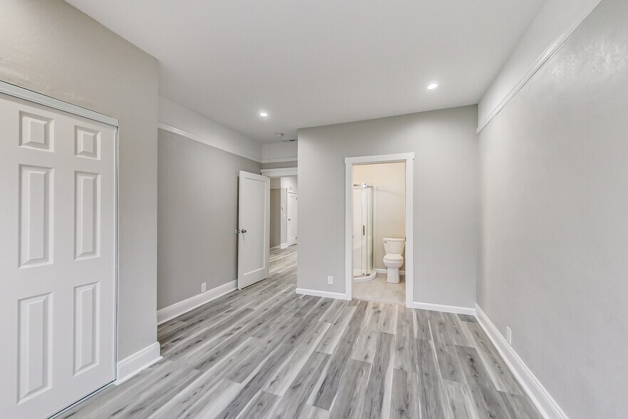 Building Photo - 5134 3rd St
