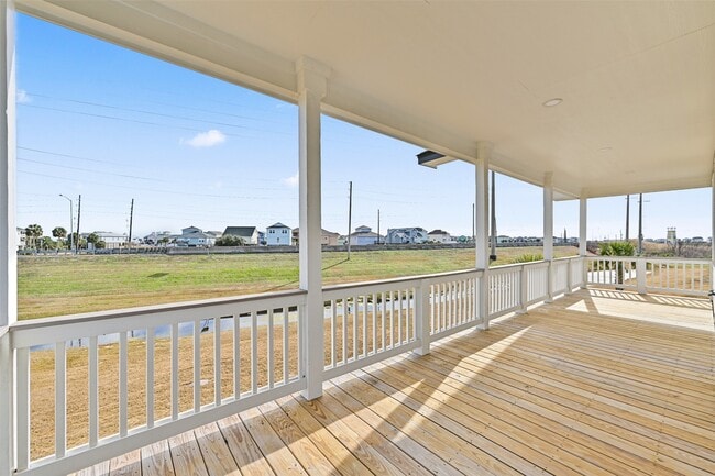 Building Photo - 25231 Sausalito Dr