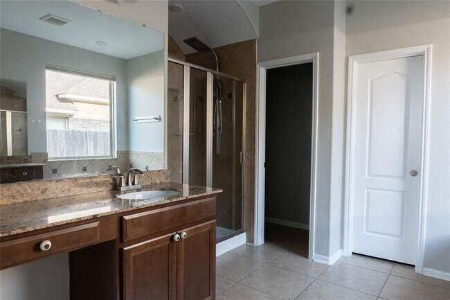 Building Photo - 7708 River Pass Dr