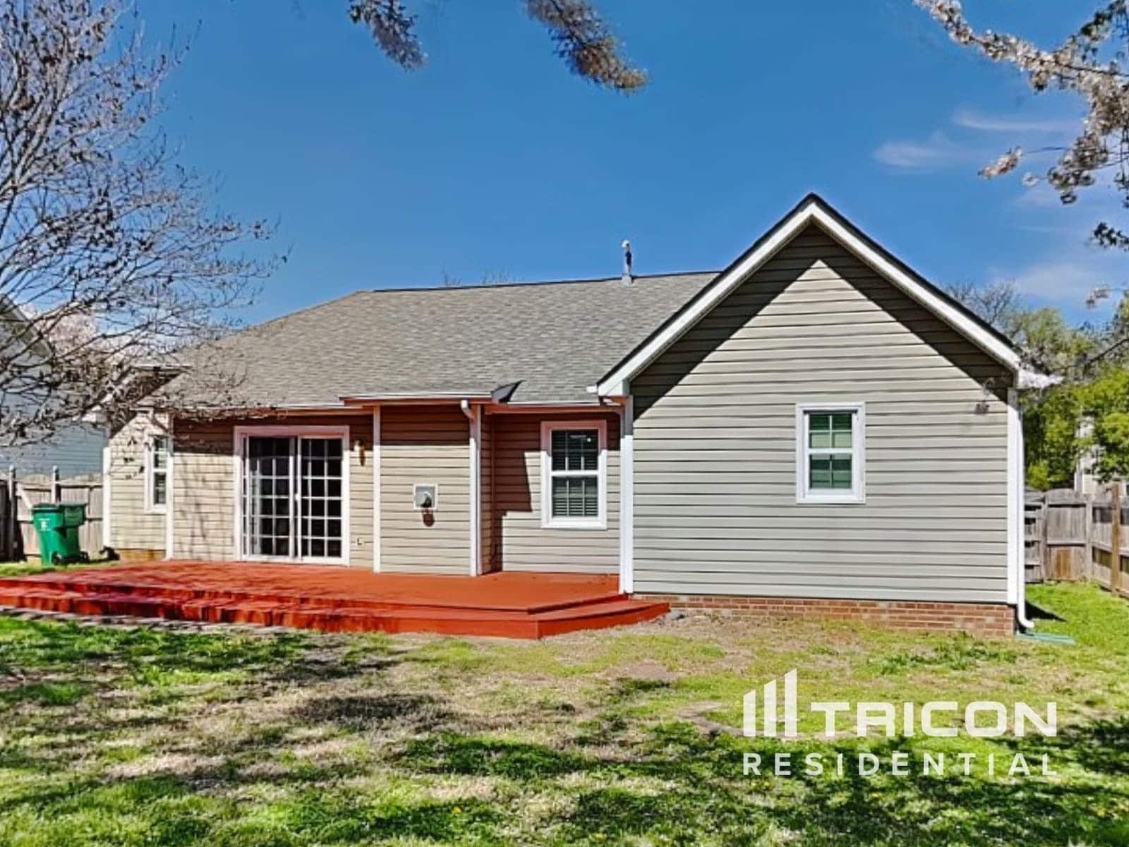 Building Photo - 14426 Planters Knob Ln