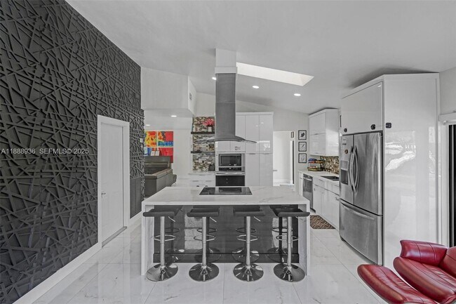 Building Photo - 8840 SW 181st Terrace