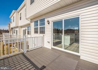 Building Photo - 8214 Alexander Court