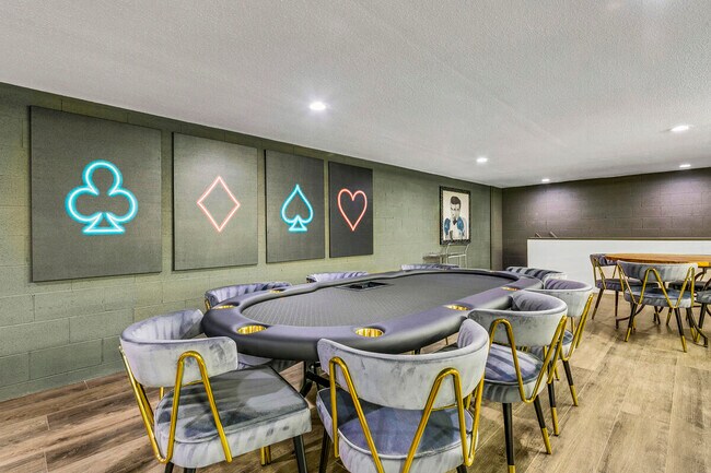 Building Photo - 41370 Sparkey Way