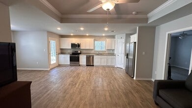 Building Photo - 14221 Sanctuary Trl Dr