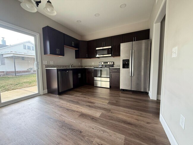 Building Photo - 107 Westfield Ct