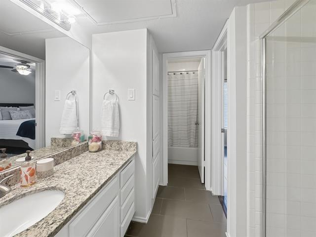 Building Photo - 15151 Berry Trail