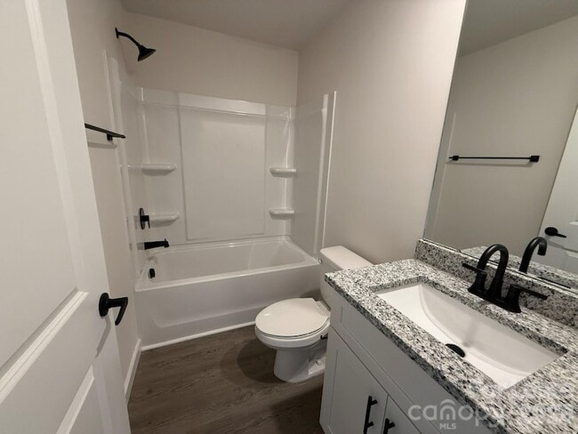 Building Photo - 144 33rd St NW