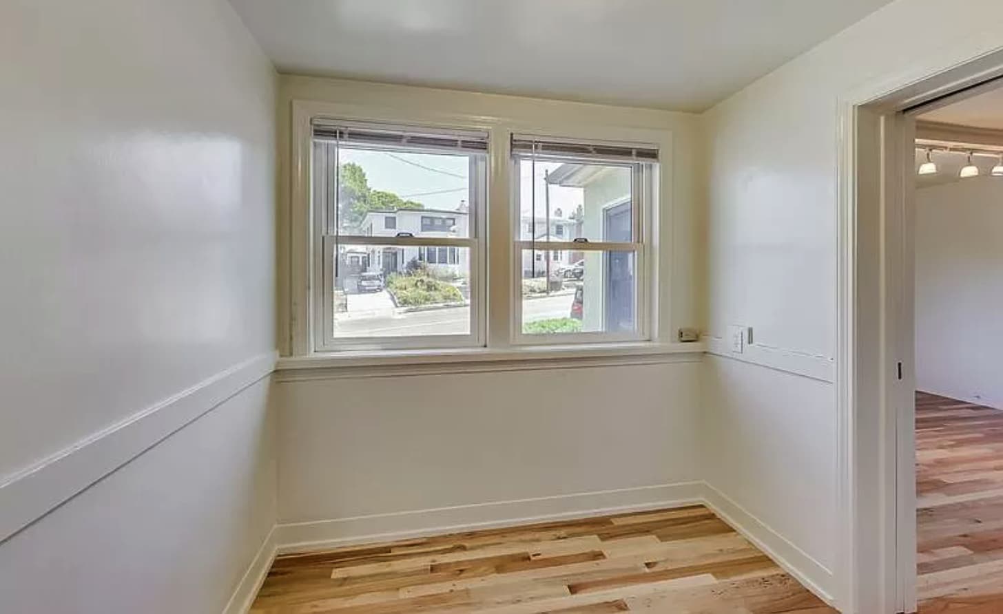 Building Photo - 2401 SE 138th Ave