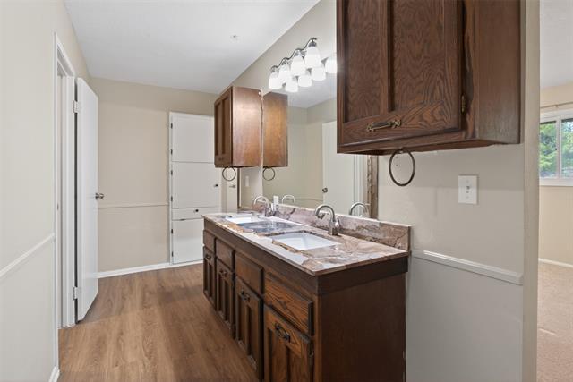 Building Photo - 4202 Indian Creek Ct