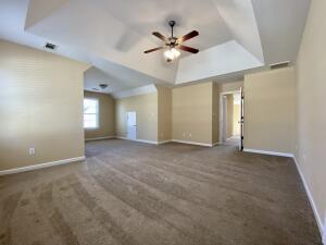 Building Photo - 1120 Hunters Cove