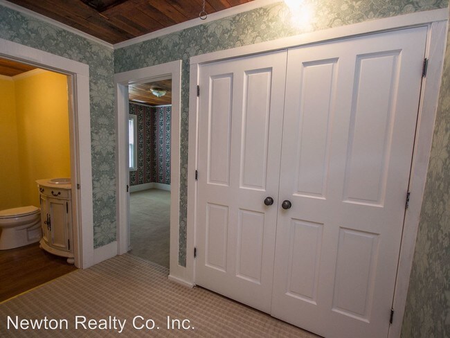 Building Photo - 2 br, 1 bath House - 29609 Capshaw Road