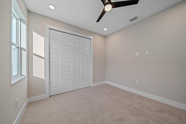 Building Photo - 8387 Windbound Ct