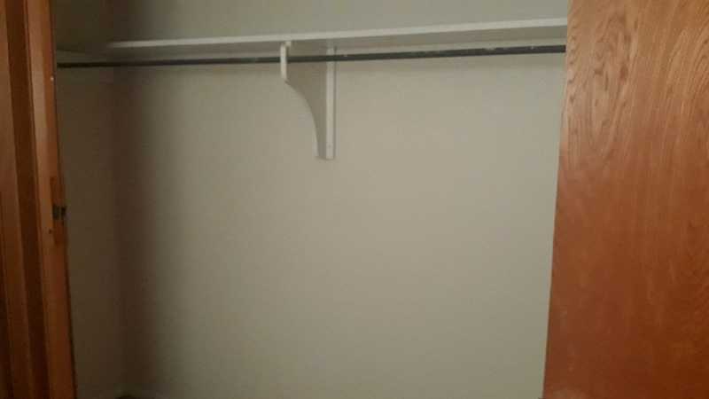 Building Photo - 2611 6th Ave