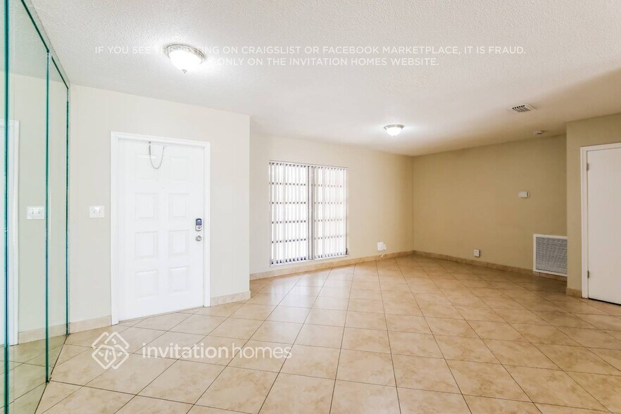 Building Photo - 5161 SW 19th St