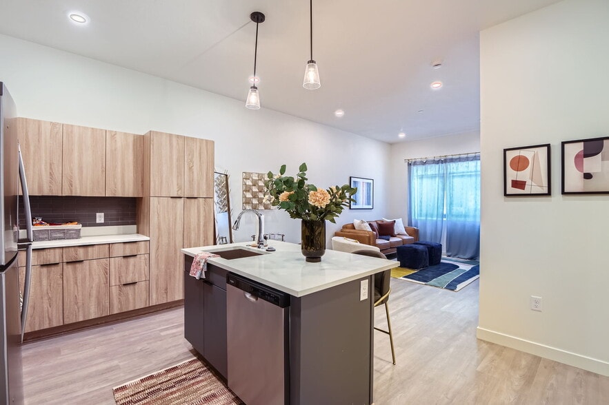 Building Photo - Crossing at 9th