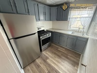 Building Photo - 47 Bogle St