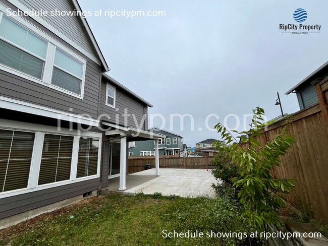 Building Photo - 3928 SE 77th Ave