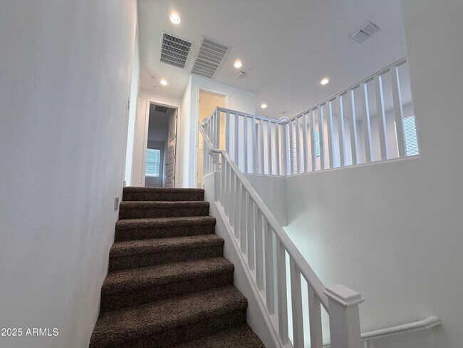 Building Photo - 12471 W Forest Pleasant Pl