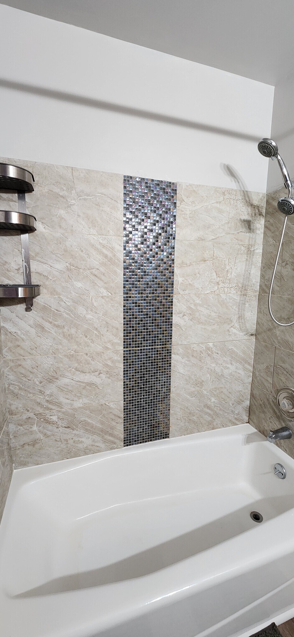 Building Photo - 319 Farmingdale Cir