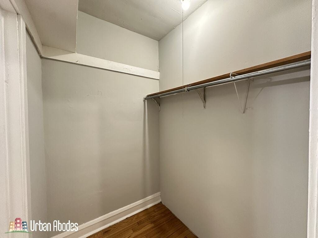 Building Photo - 4224 N Paulina St