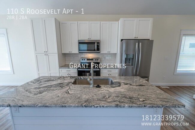 Building Photo - 110 S Roosevelt St