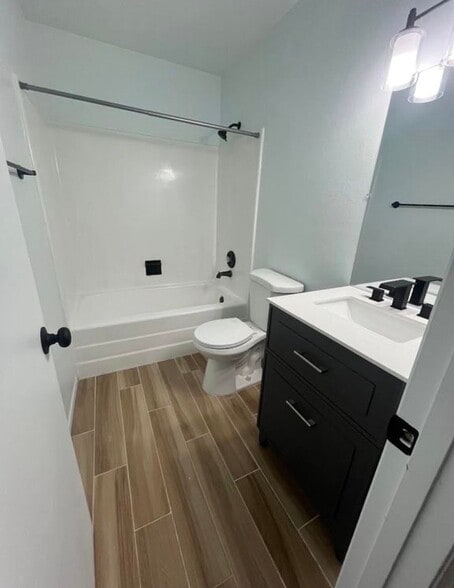 Building Photo - 3729 S Mill Ave