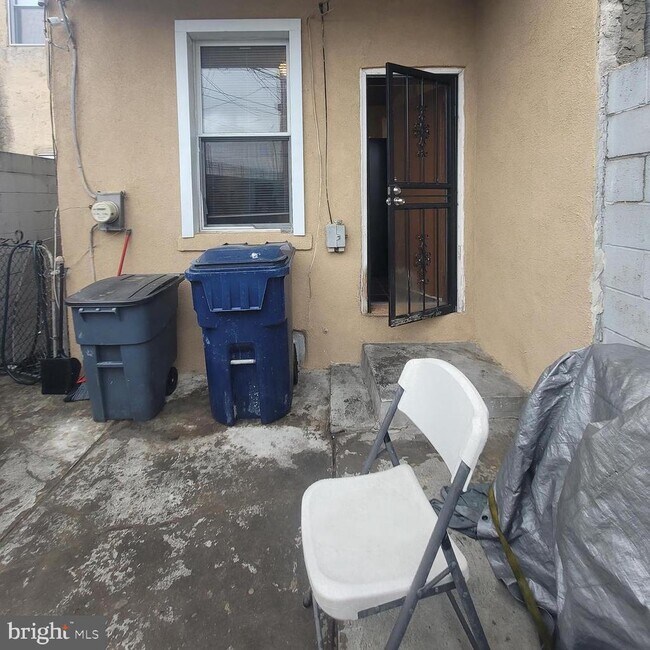 Building Photo - 3458 N 3rd St