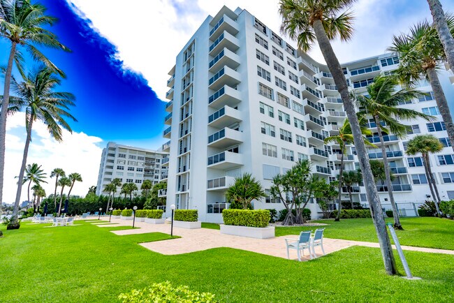 Building Photo - 2800 N Flagler Dr