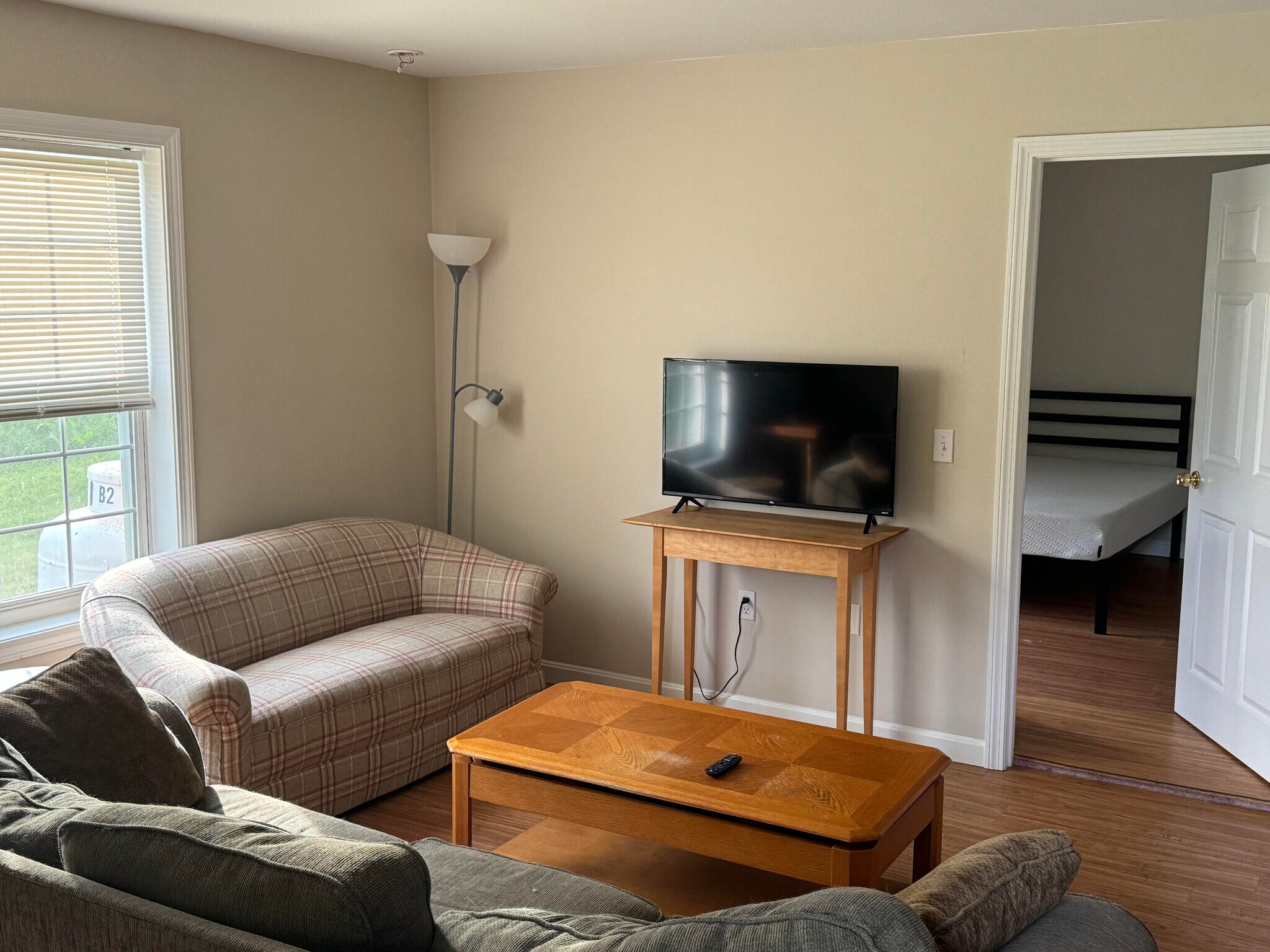 Living Area - 235 Upper Pleasant Valley Rd