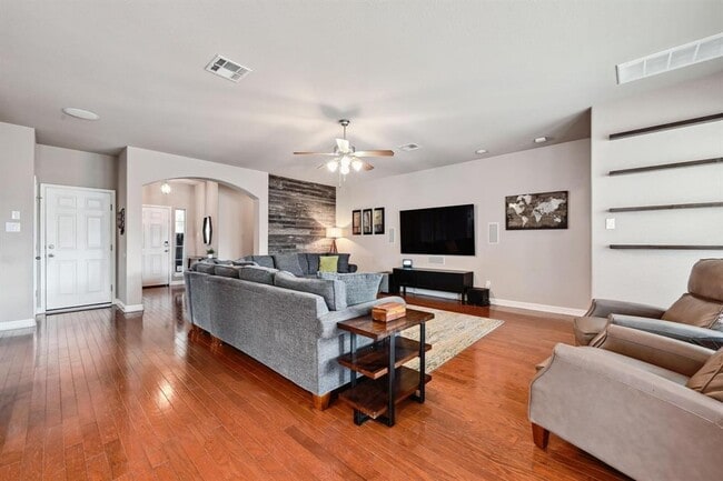 Building Photo - 138 Tranquility Mountain