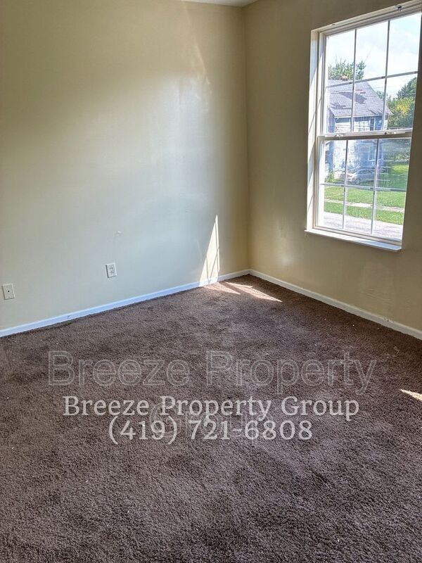 Building Photo - 768 Fairgreen Ave