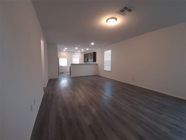 Building Photo - 16568 Moss Ln