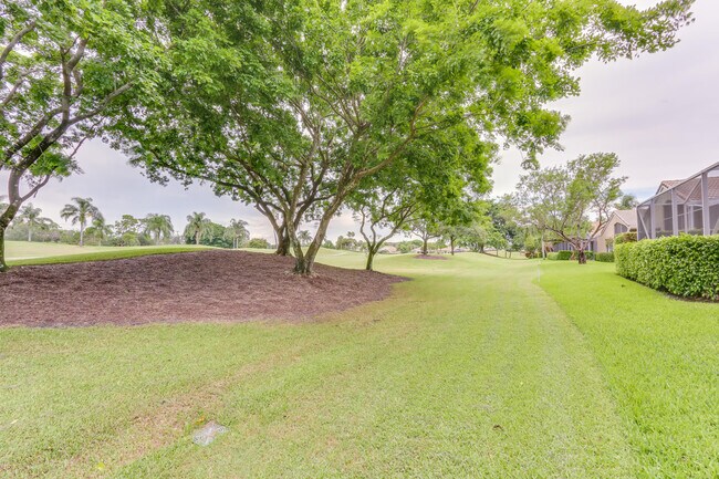 Building Photo - 4702 Carlton Golf Dr